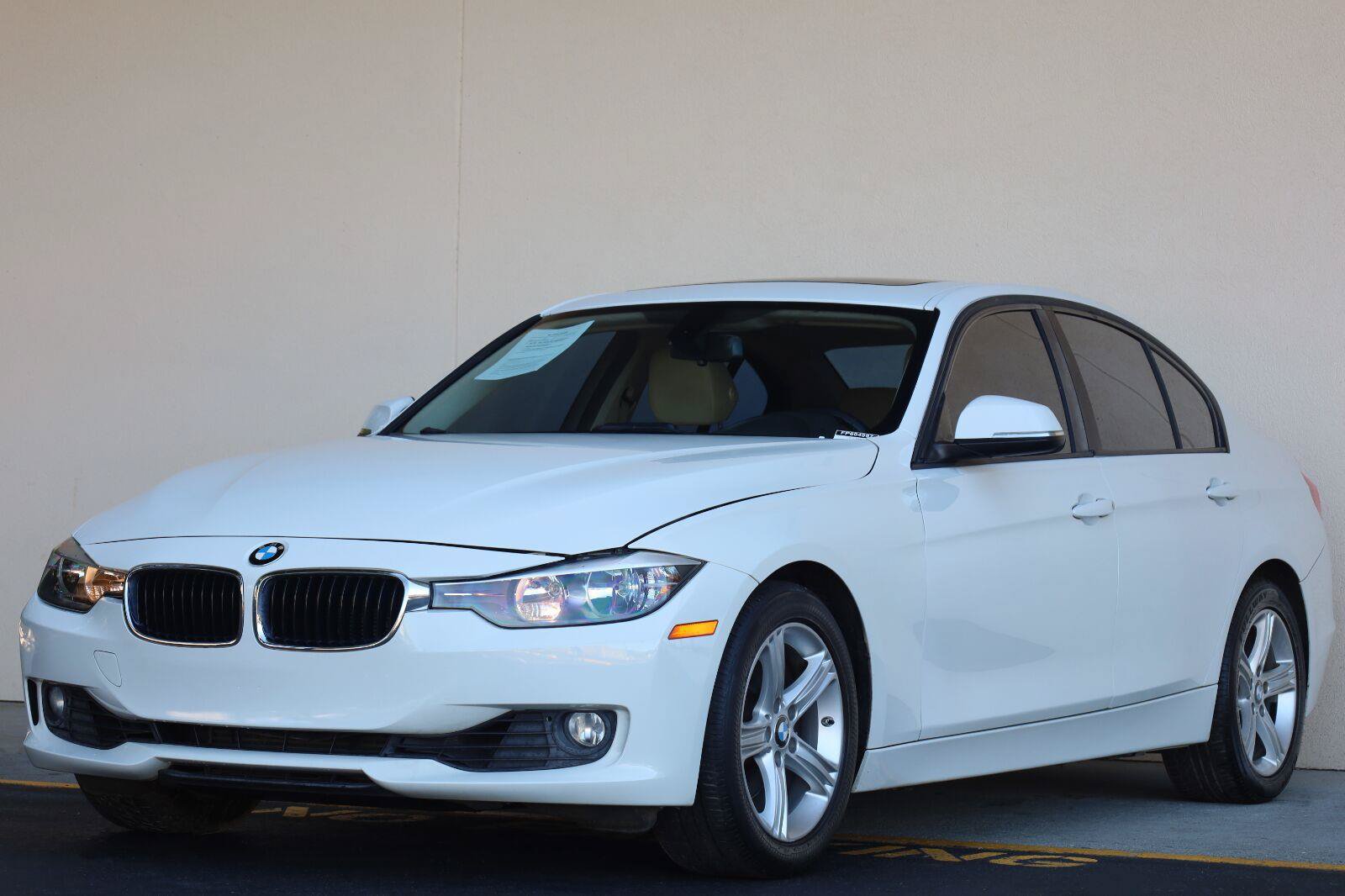 Used 2015 BMW 328i Sedan RWD image 5
