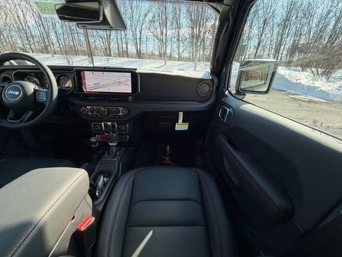New 2026 Jeep Wrangler Unlimited Rubicon image 14
