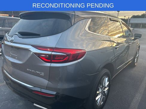 Used 2018 Buick Enclave Essence w/ Trailering Package image 10