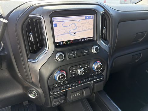 Used 2020 GMC Sierra 2500 Denali w/ Denali Ultimate Package image 30