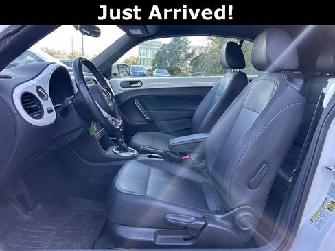 Used 2015 Volkswagen Beetle 1.8T image 9