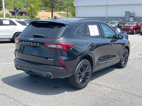 Certified 2023 Ford Escape ST-Line Elite w/ Premium Technology Package AWD/4WD image 3