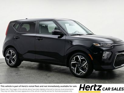 Used 2025 Kia Soul LX w/ LX Technology Package