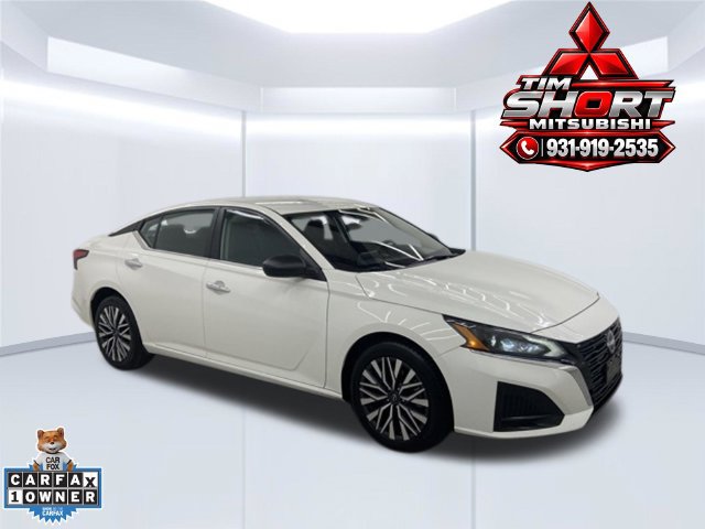 Used 2025 Nissan Altima 2.5 SV FWD image 1