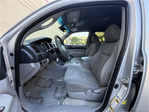 Used 2011 Toyota Tacoma PreRunner w/ TRD Sport Pkg w/JBL Audio RWD image 6