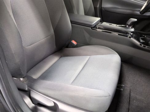 Used 2023 Toyota Prius LE image 22