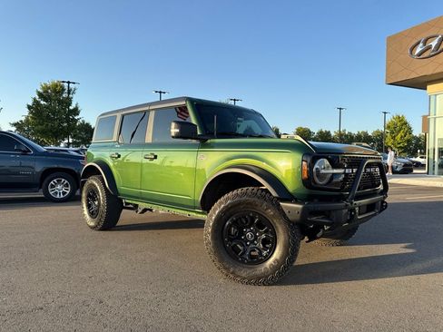 Used 2024 Ford Bronco Wildtrak AWD/4WD image 4