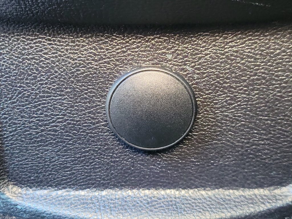 Used 2019 Ford Fusion SEL FWD image 13
