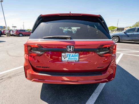 New 2026 Honda Odyssey Sport-L image 5
