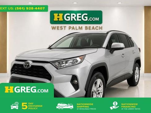 Used 2021 Toyota RAV4 XLE w/ Convenience Package FWD image 1