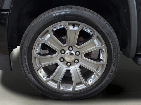 Used 2018 GMC Sierra 1500 Denali w/ Denali Ultimate Package AWD/4WD image 30