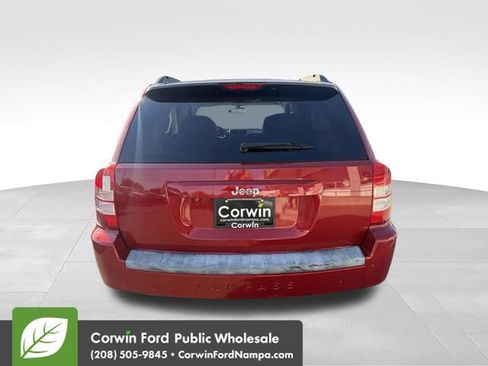 Used 2007 Jeep Compass Sport FWD image 6