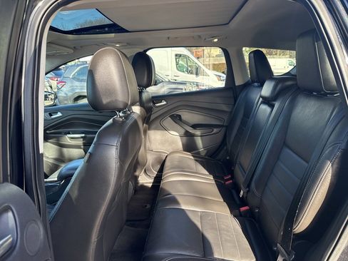 Used 2014 Ford Escape Titanium image 24