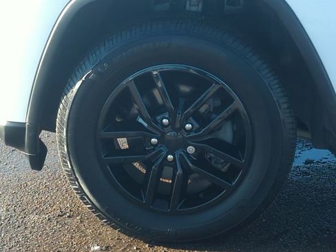 Used 2020 Jeep Grand Cherokee Limited w/ Luxury Group II image 10