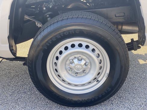 Used 2024 Toyota Tacoma SR image 12