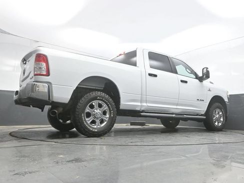 Used 2024 RAM 2500 Big Horn AWD/4WD image 40
