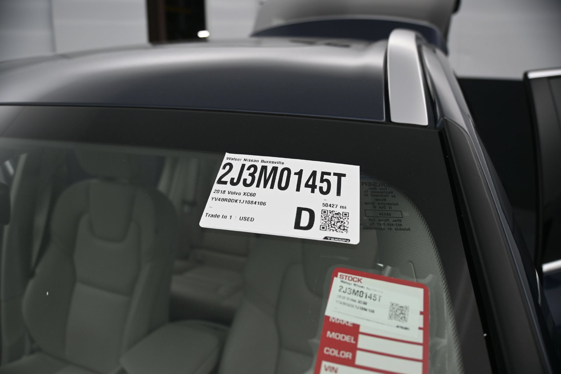 Used 2018 Volvo XC60 T8 Momentum AWD/4WD image 29