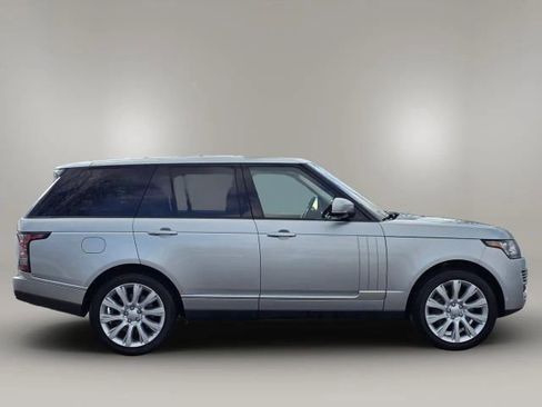 Used 2016 Land Rover Range Rover Supercharged image 4