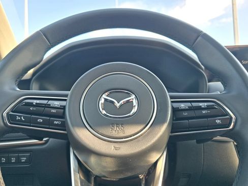 Used 2025 MAZDA CX-70 3.3 Turbo w/ Preferred Package AWD/4WD image 27