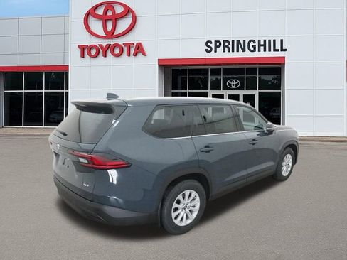 New 2026 Toyota Grand Highlander XLE image 9