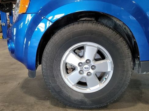 Used 2011 Ford Escape XLT w/ 202A Rapid Spec Order Code AWD/4WD image 14
