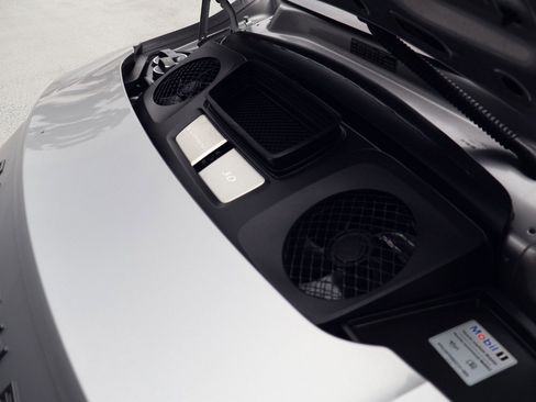 Certified 2019 Porsche 911 Carrera T image 23