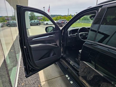 New 2026 Cadillac Escalade Sport AWD/4WD image 21