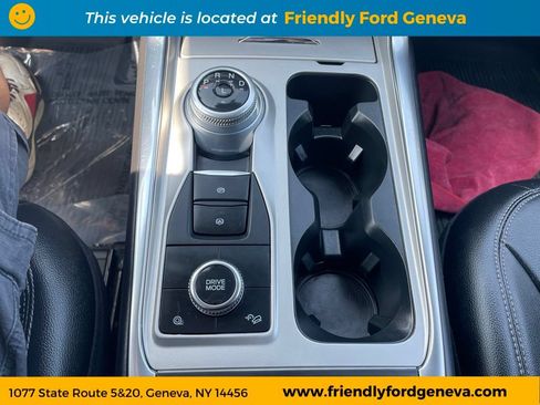 Used 2023 Ford Explorer Limited w/ Equipment Group 301A AWD/4WD image 25