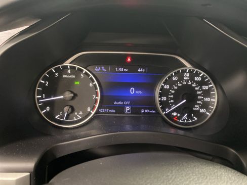 Certified 2023 Nissan Murano S image 11