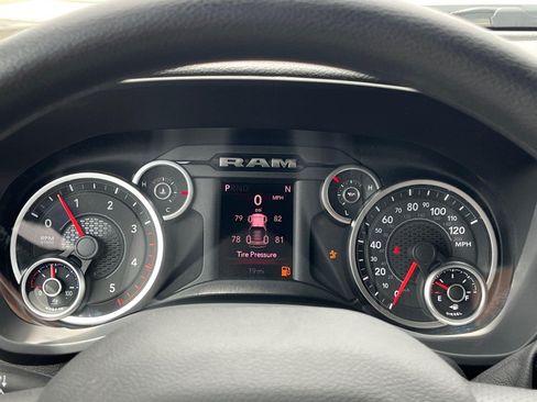 New 2026 RAM 2500 Tradesman AWD/4WD image 15