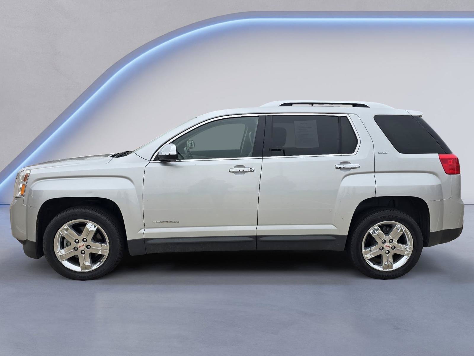 Used 2013 GMC Terrain SLT AWD/4WD image 2
