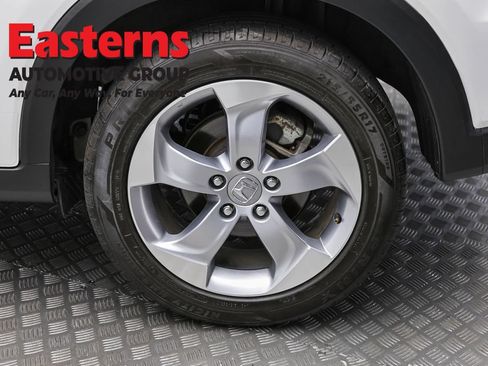 Used 2022 Honda HR-V LX image 8