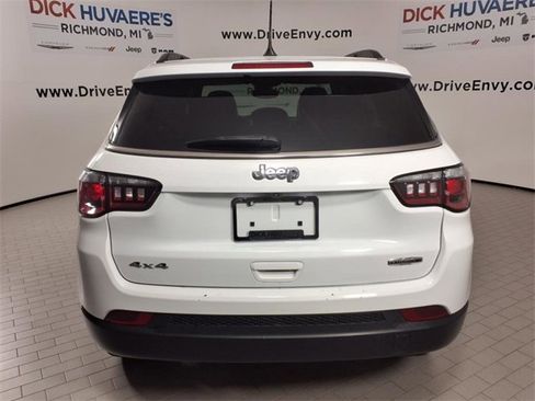 Certified 2023 Jeep Compass Latitude image 5