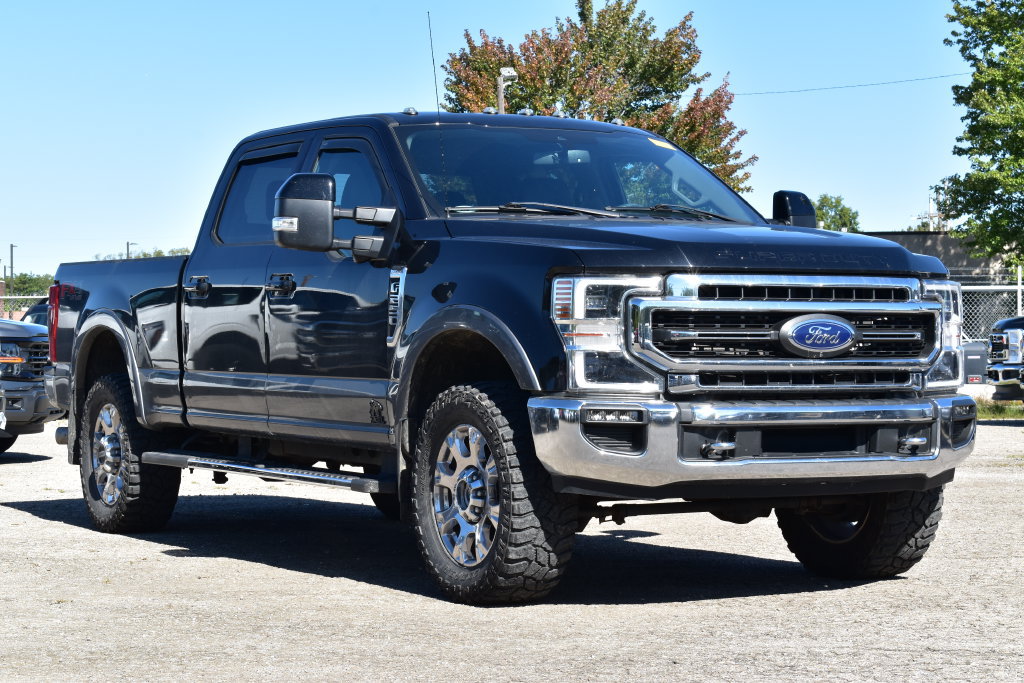 Used 2021 Ford F250 Lariat w/ Lariat Ultimate Package AWD/4WD image 3