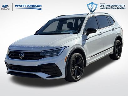 Used 2023 Volkswagen Tiguan SE R-Line