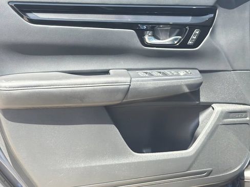 Used 2026 Honda CR-V EX-L image 12