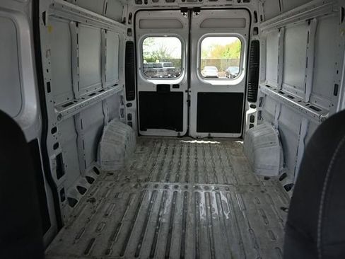 Used 2023 RAM ProMaster 2500 FWD image 38