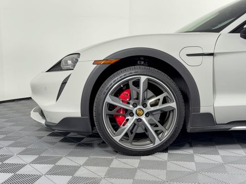 Certified 2023 Porsche Taycan 4S AWD/4WD image 13