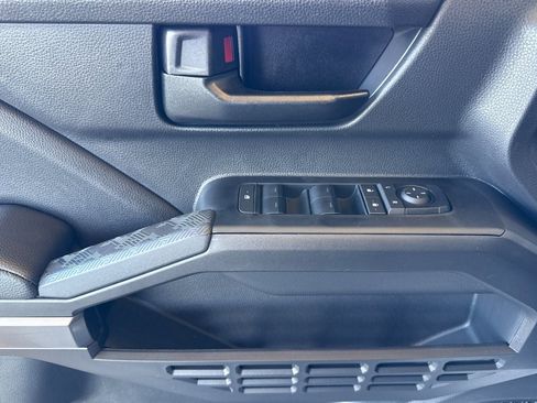 New 2026 Toyota Tacoma SR5 image 12