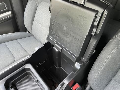 Used 2020 RAM 1500 Lone Star RWD image 29