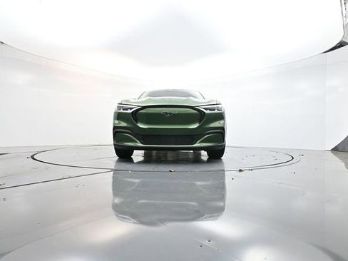 Used 2025 Ford Mustang Mach-E Premium image 27