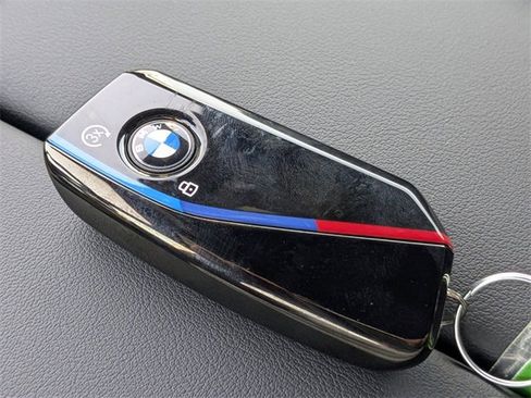 New 2026 BMW X5 M60i w/ Climate Comfort Package image 34