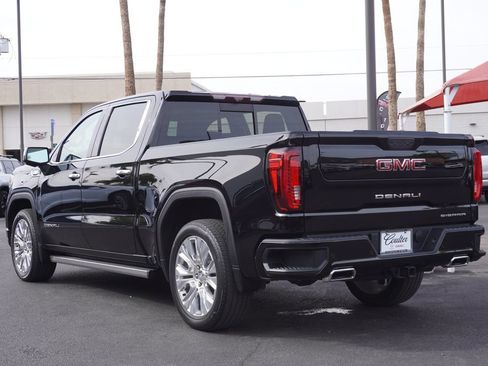 Used 2020 GMC Sierra 1500 Denali w/ Denali Ultimate Package image 3