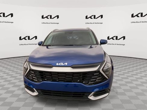 Certified 2024 Kia Sportage EX AWD/4WD image 3