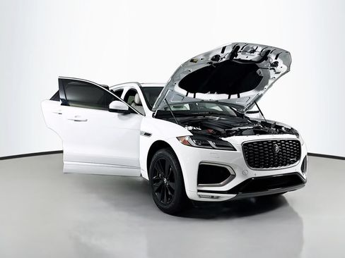 Used 2024 Jaguar F-PACE R-Dynamic S AWD/4WD image 25