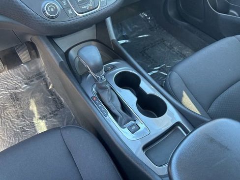 Used 2024 Chevrolet Malibu LS image 19