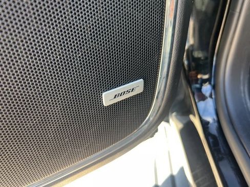 Used 2019 GMC Yukon XL SLE w/ SLE Value Package image 8