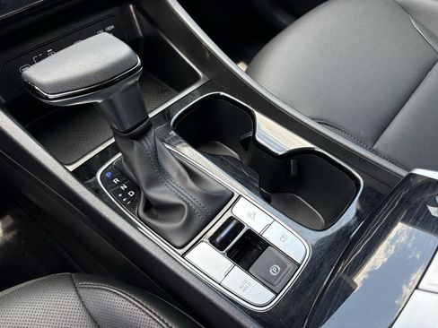 Used 2025 Hyundai Santa Cruz SEL FWD image 22