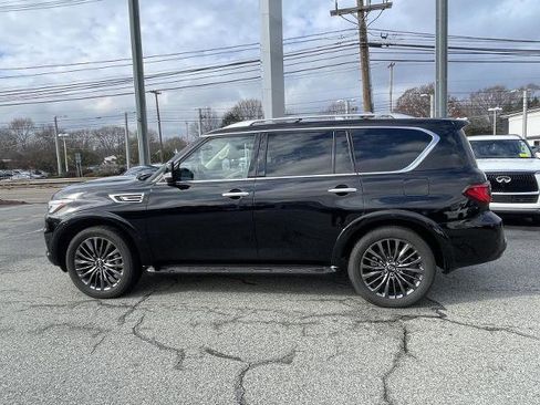 Certified 2023 INFINITI QX80 Premium Select w/ All-Season Package image 4