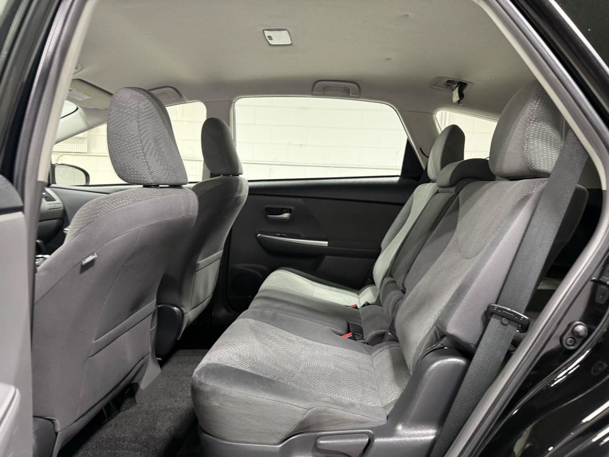 Used 2012 Toyota Prius V Three FWD image 17